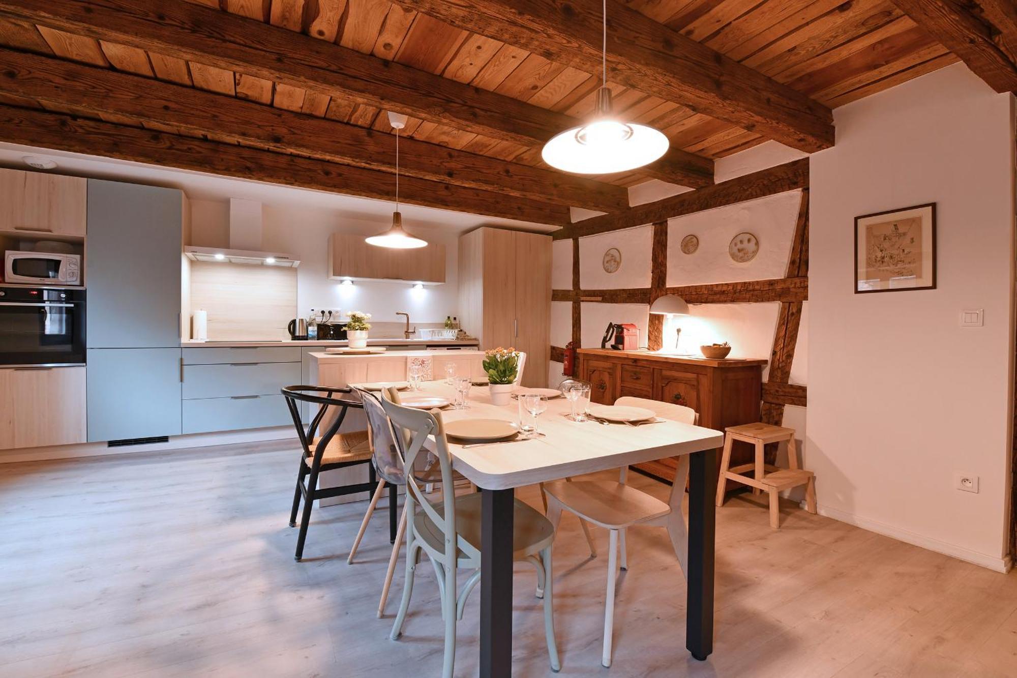 Grand Gite Dans Maison Alsacienne Historique Gueberschwihr ภายนอก รูปภาพ