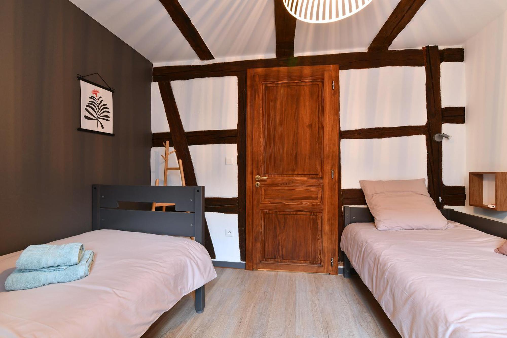 Grand Gite Dans Maison Alsacienne Historique Gueberschwihr ภายนอก รูปภาพ